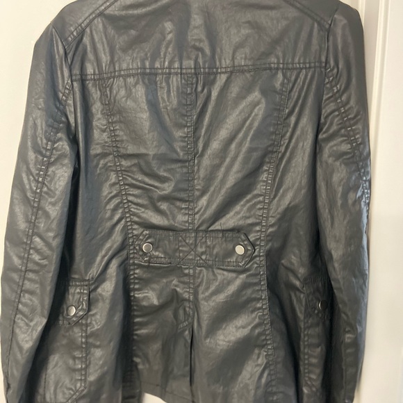 Black Moto Biker Jacket Lightweight Size Medium NWOT - Picture 5 of 8